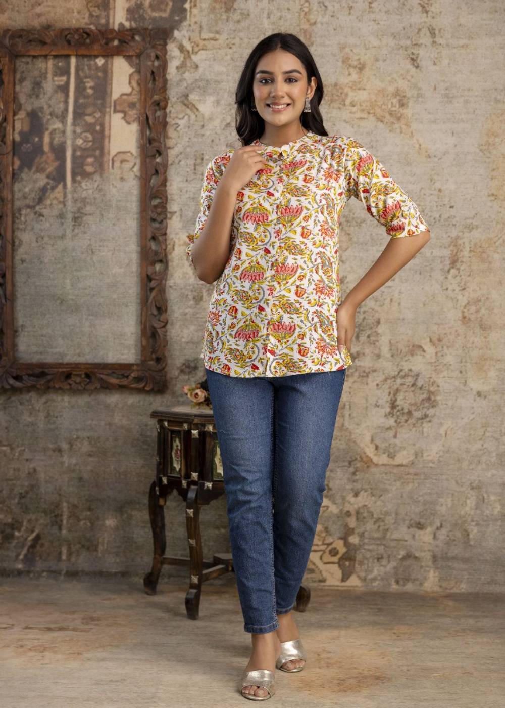 Women's Floral Print Cream Kurti