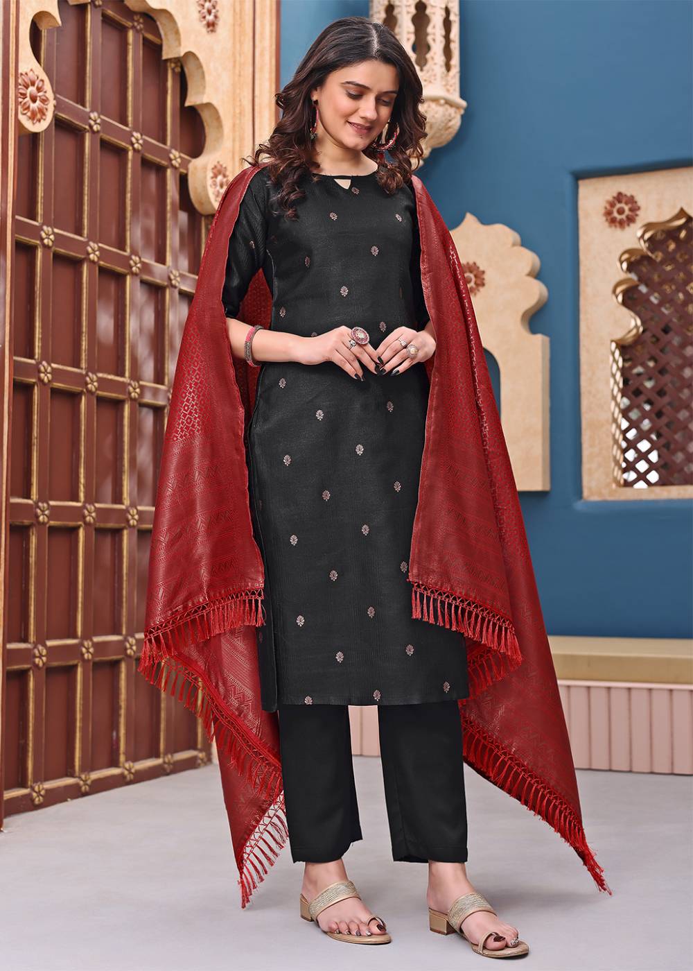 Women Jacquard Kurta Set