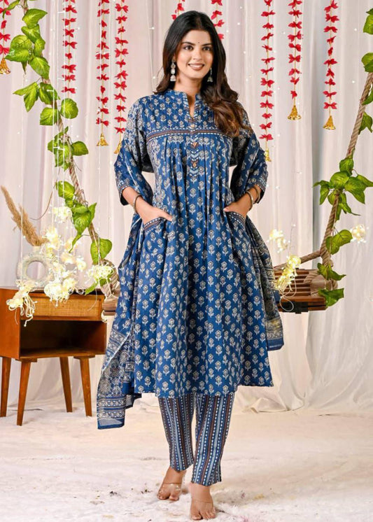 Women Heavy Pure Cotton Suit Set